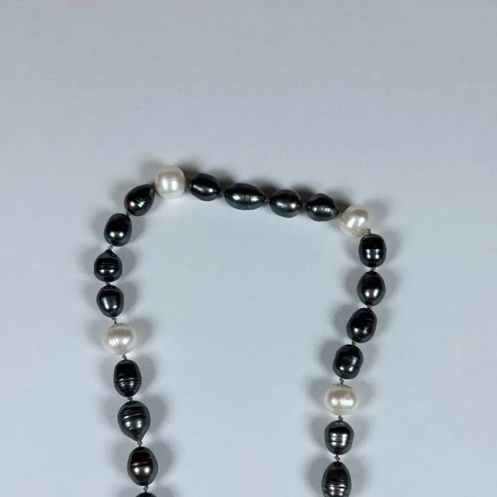 Ringed Genuine Freshwater Pearl Necklace 18